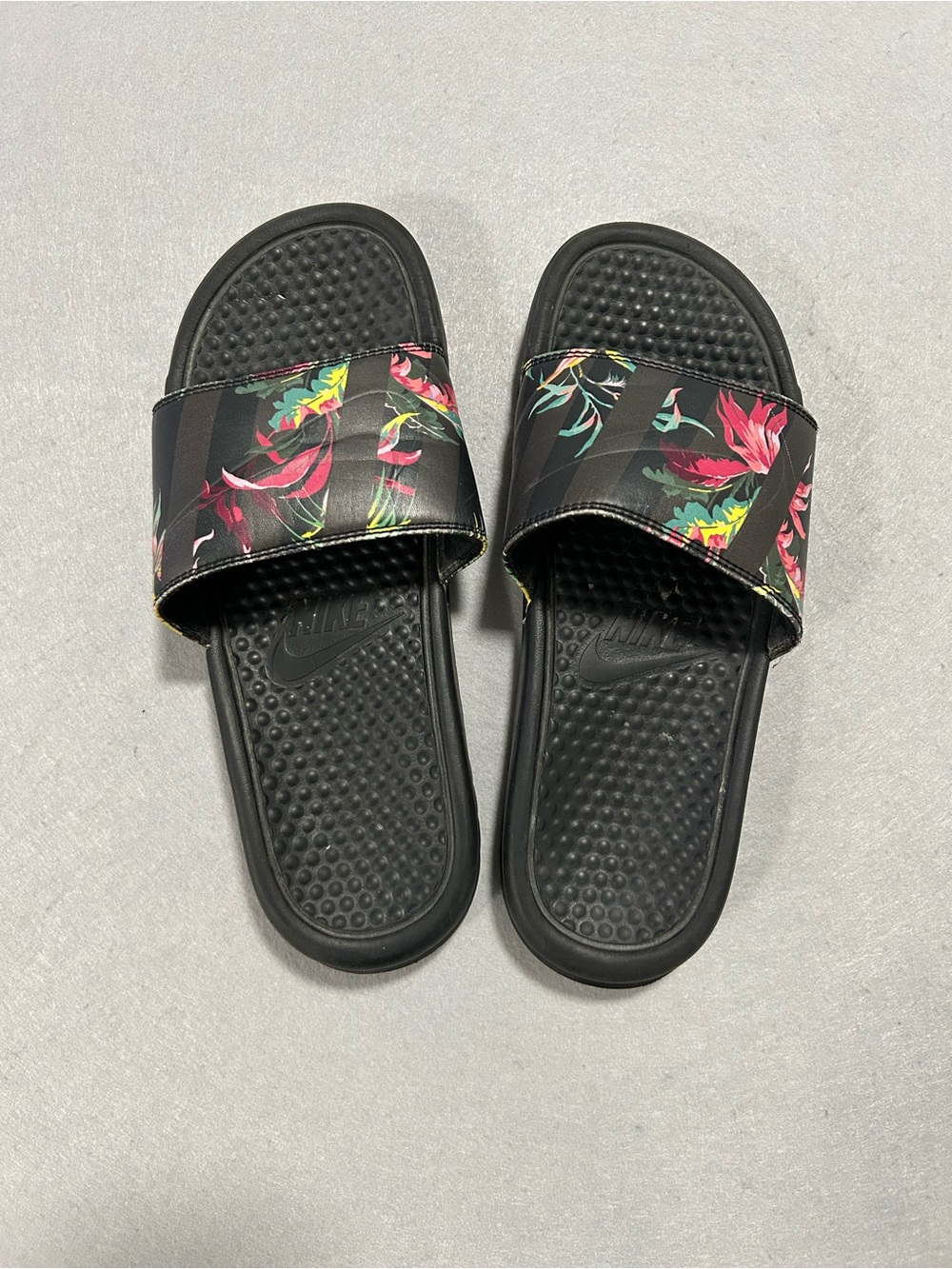 Nike Benassi JDI Print Slide Black Tropical Floral Sandals Mens Size 7